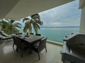 MarAzul Beachfront Gem